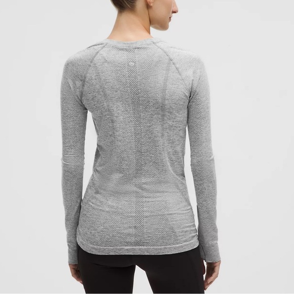 Lululemon Athletica Swiftly Tech Long-Sleeve Shirt 2.0
Hip Length Size 10 - Picture 2 of 12
